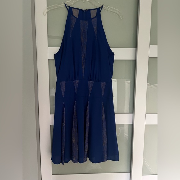 BCBGMaxAzria Dresses & Skirts - Bcbgmaxazria fit and flare blue dress size xs